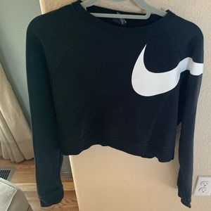 Nike crop dri fit sweatshirt